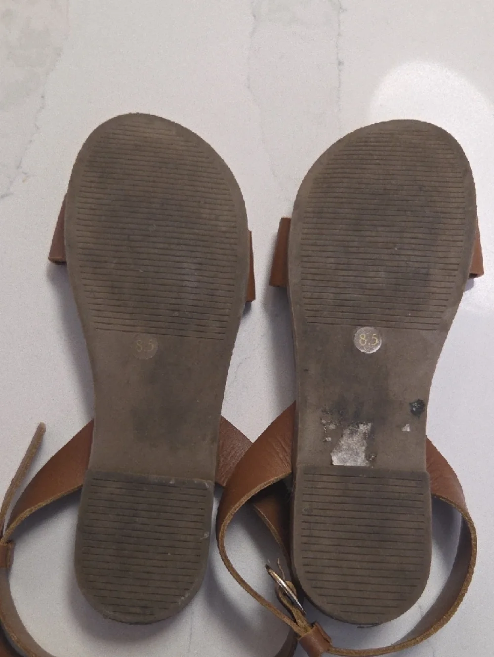 Steve Madden Brown Leather Ankle-Strap Flat Sandals - Picture 3 of 4